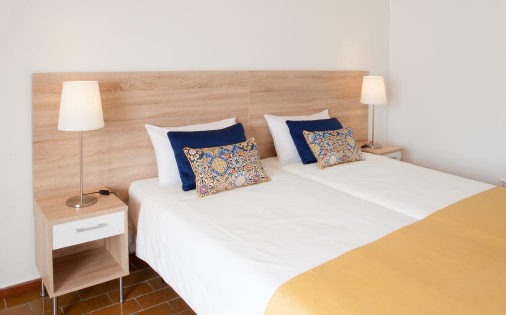 Apartamentos Turisticos Solラゴス エクステリア 写真